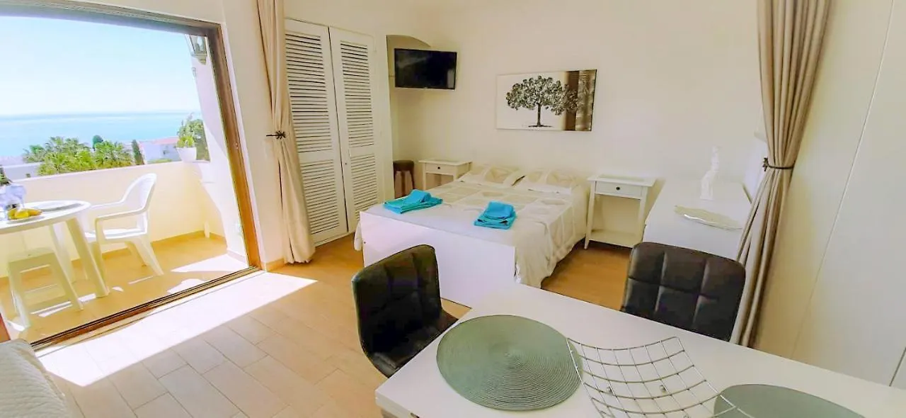 Ocean View - Fantastico Studio Em Albufeira Appartement