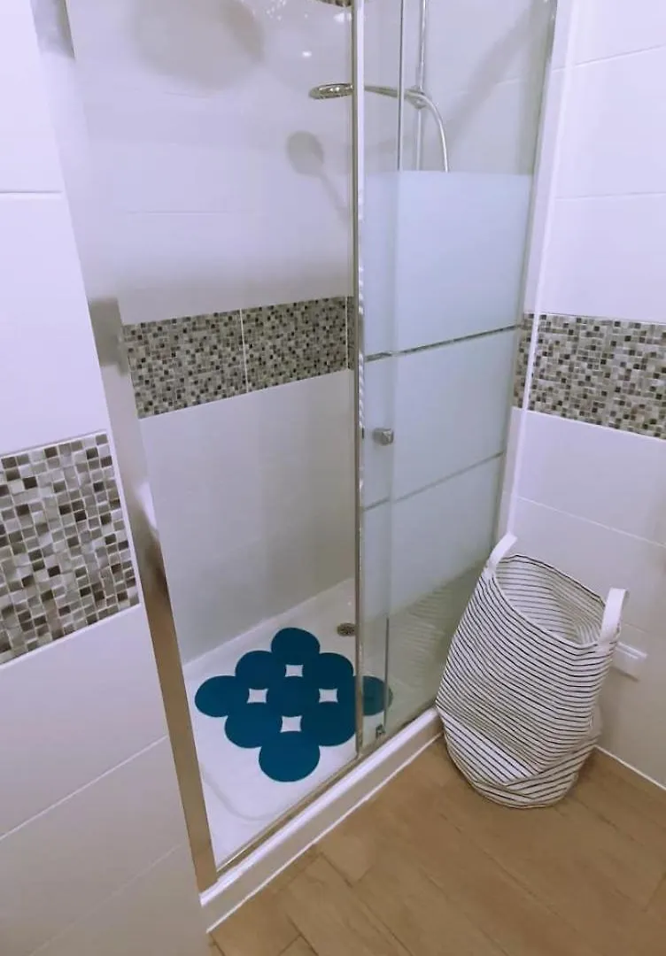 Ocean View - Fantastico Studio Em البوفيرا 0*,  البرتغال